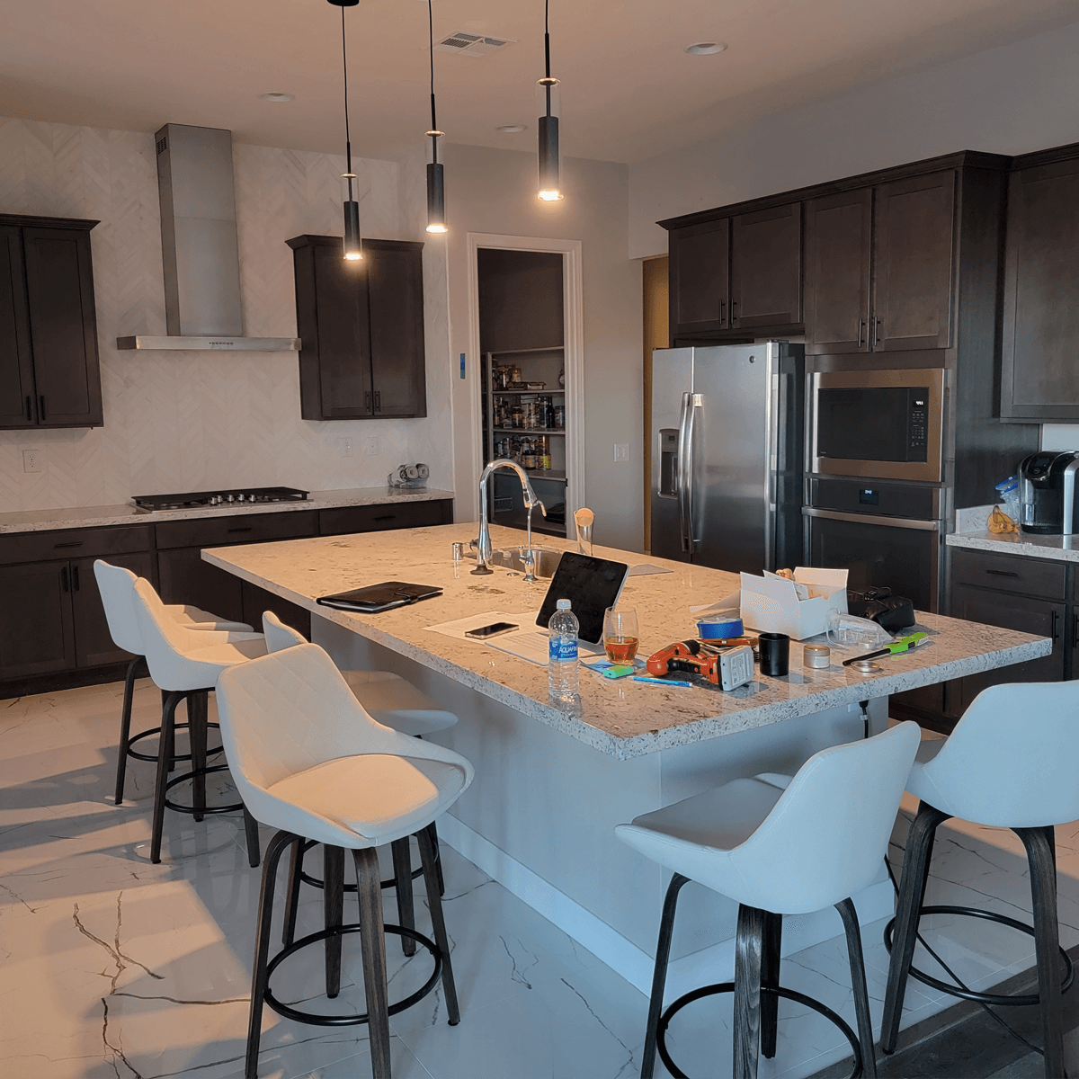 Top Builders construction services in Las Vegas provide quality craftsmanship, meticulous attention to detail, and timely execution on all your projects for home renovations in Las Vegas.